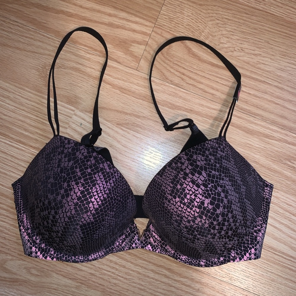 Victoria’s Secret bra